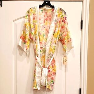 NWT L.A. Intimates Lingerie Robe size M
